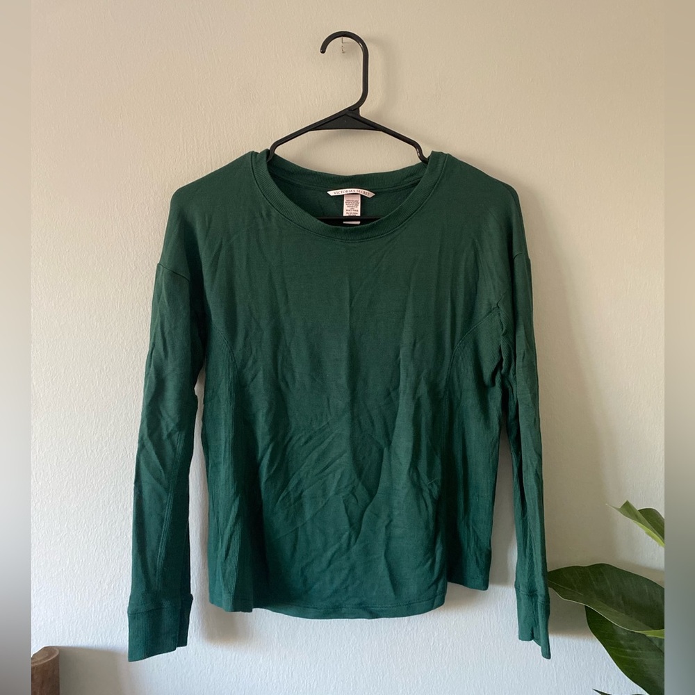 Victoria’s Secret Dark Emerald Green Athleisure Cozy Long Sleeve Top size XS